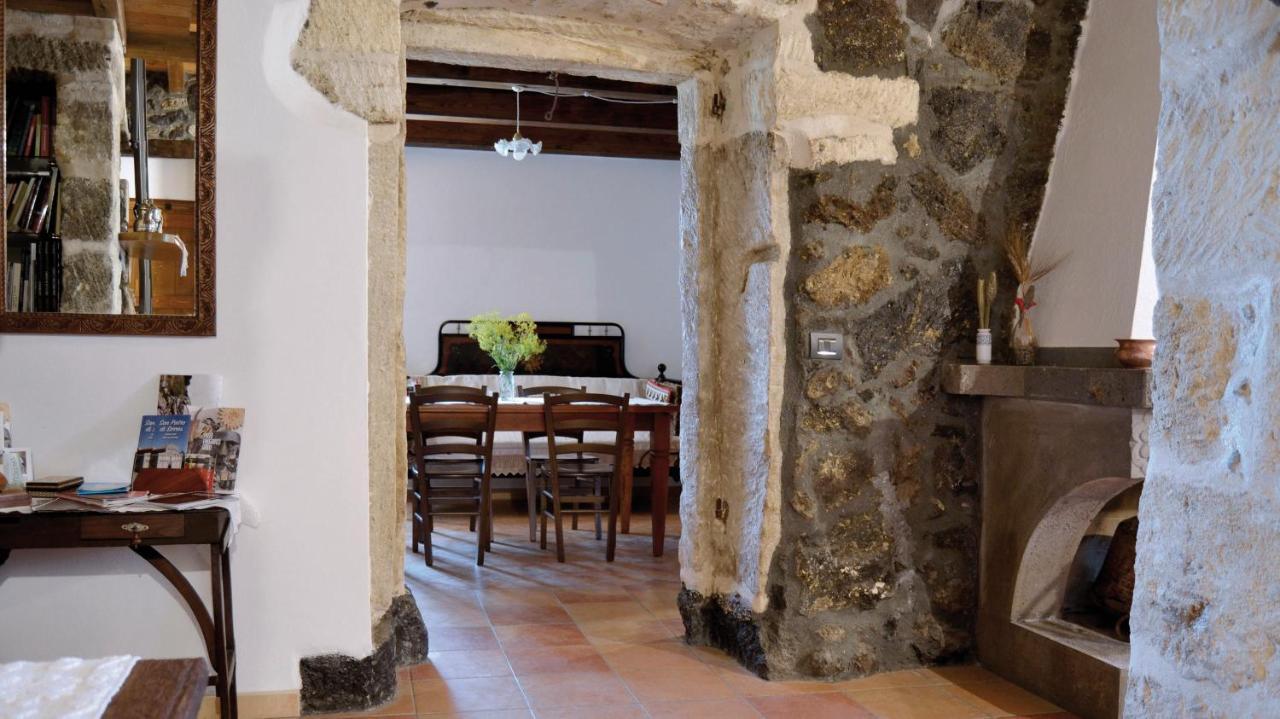 Su Montiju De Sa Falada Manna Apartment Cheremule